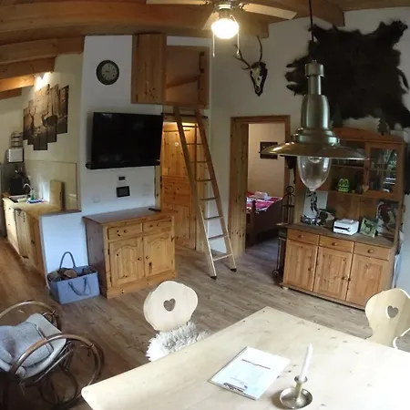 Uriges Jagdcottage Mit Talblick Im Hunsrueck Casa de Férias Grafendhron