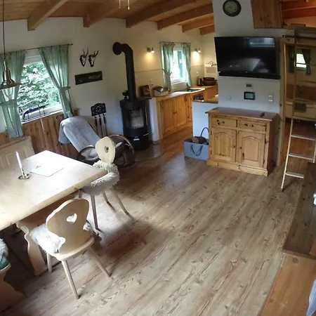 Uriges Jagdcottage Mit Talblick Im Hunsrueck *