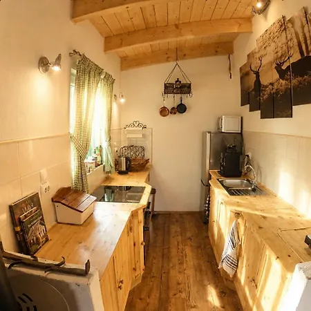 Uriges Jagdcottage Mit Talblick Im Hunsrueck