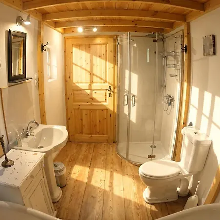 Uriges Jagdcottage Mit Talblick Im Hunsrueck Casa de Férias *