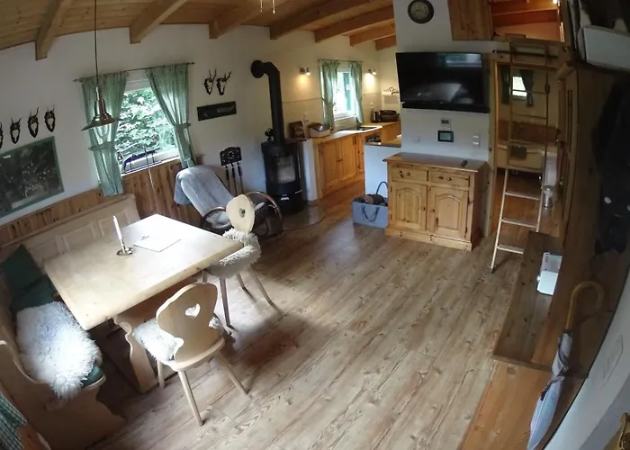 Uriges Jagdcottage Mit Talblick Im Hunsrueck *