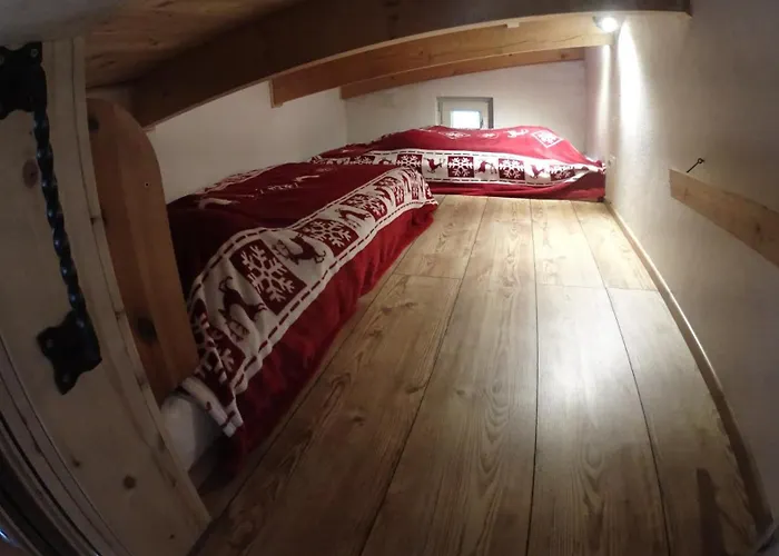 Semesterbostad Uriges Jagdcottage Mit Talblick Im Hunsrueck *